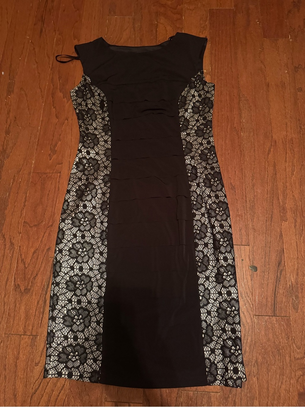 Enfocus Studio Black Lace-Panel Midi Sheath Dress